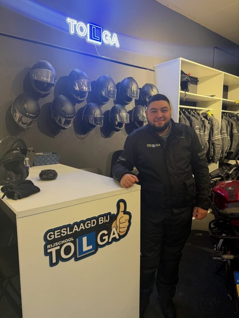 Rijschool Tolga 8